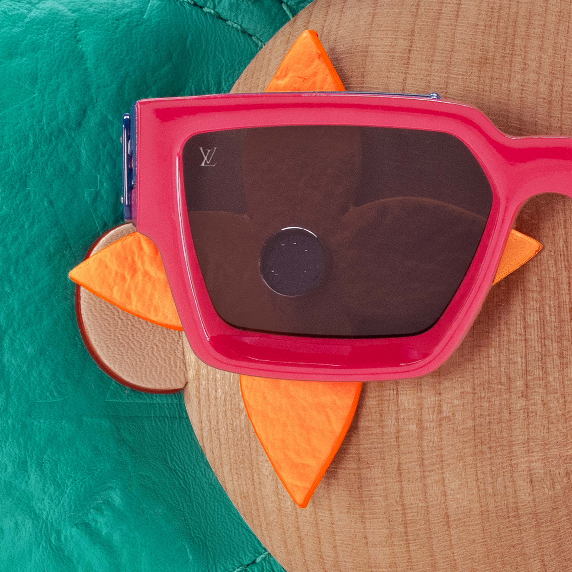 Vivienne Rainbow Playground - Sport and Lifestyle | LOUIS VUITTON
